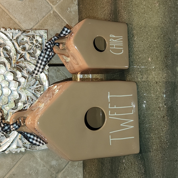 Rae Dunn set of 2 Birdhouses "Tweet" & "Chirp" - Picture 2 of 3